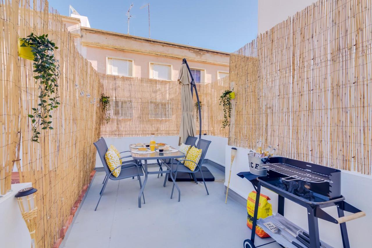 Faro: Casa Trevo Com Terraco Bbq Villa Exteriör bild